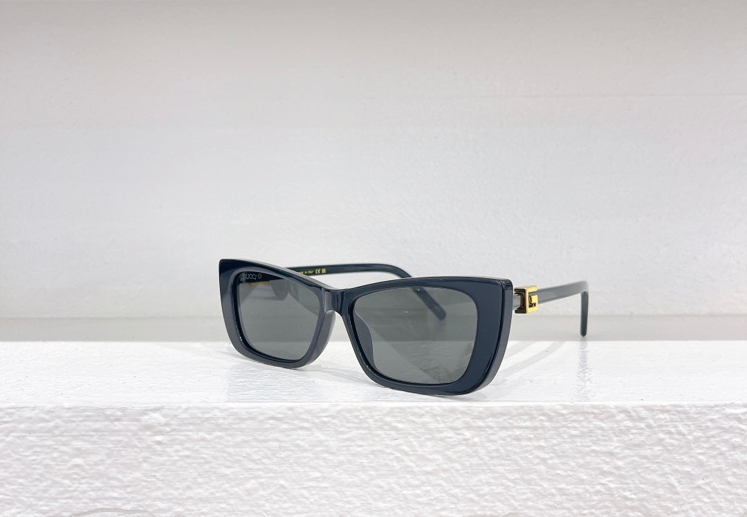 Lunettes de soleil Gucci Oversize Motif Signature