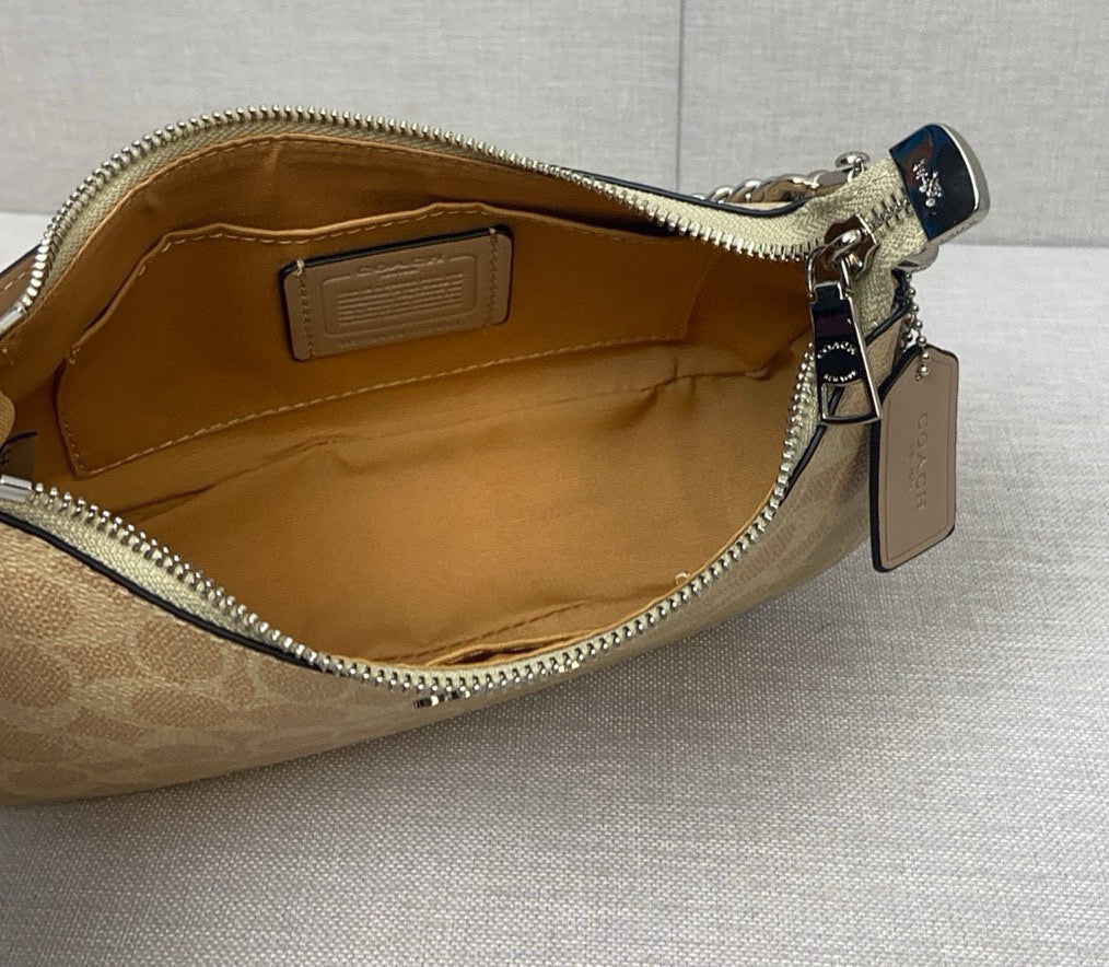 Coach Teri Shoulder Bag M