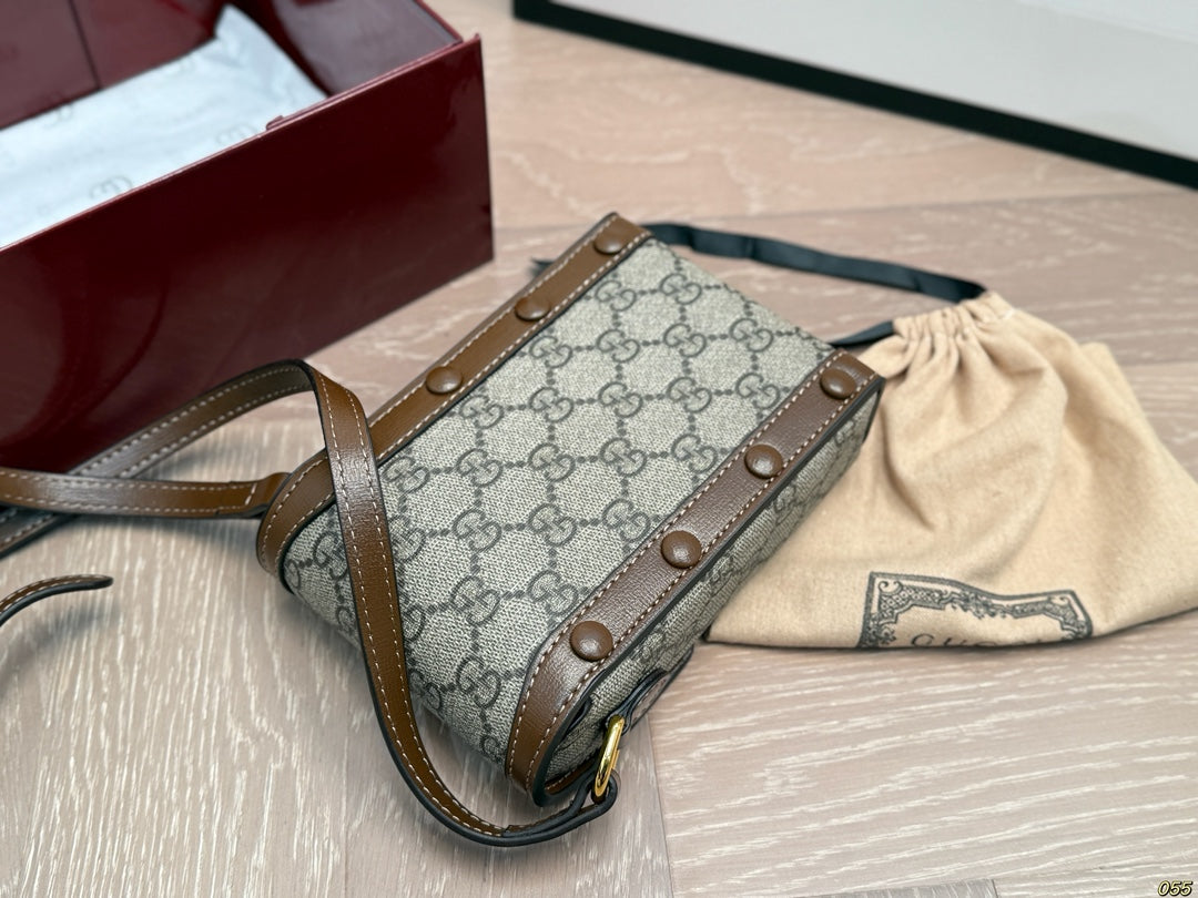Gucci Horsebit 1955 Mini Bag – GG