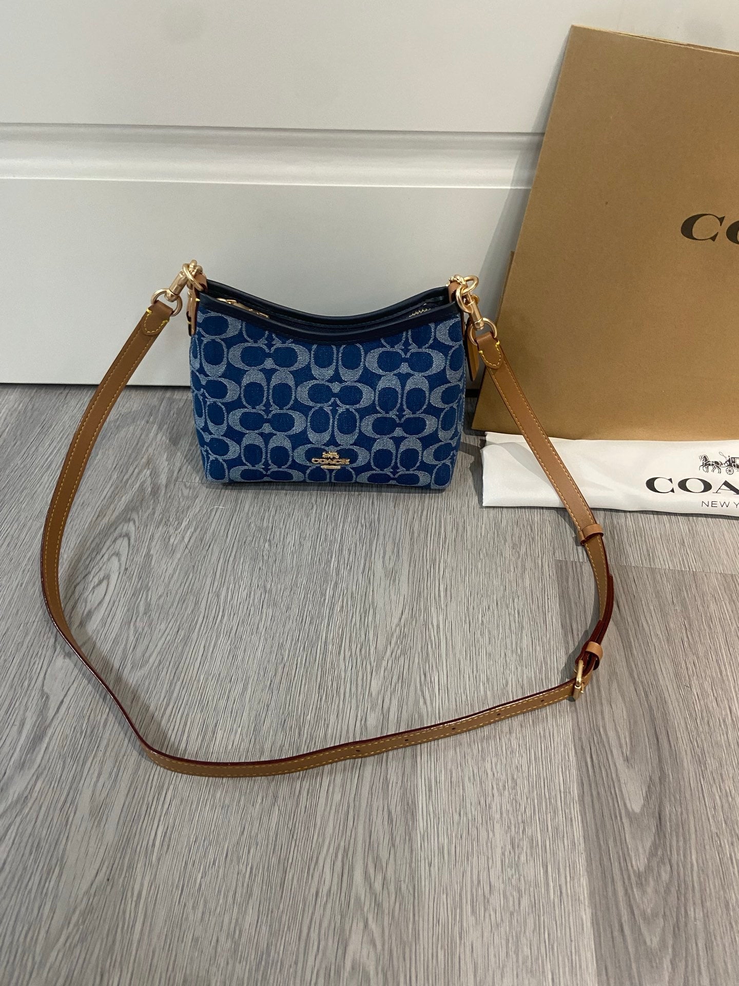 Le sac hobo Mini Laurel de Coach