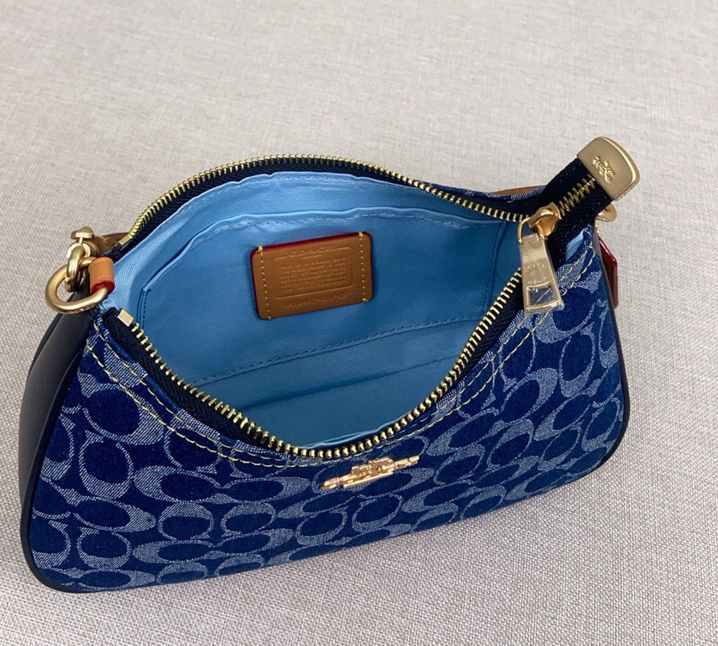 Le Coach Teri Shoulder Bag bleu et violet