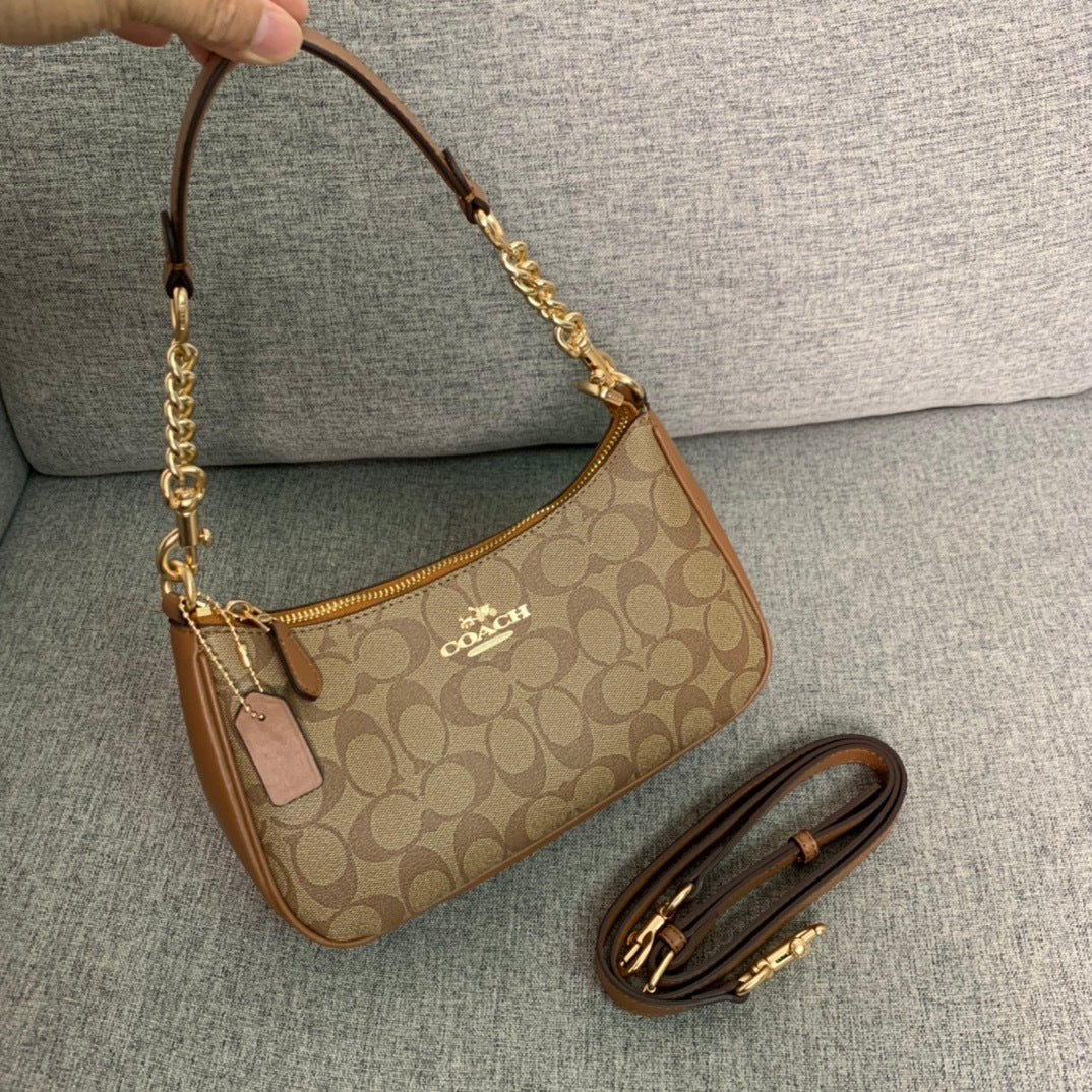 Coach Teri Shoulder Bag M