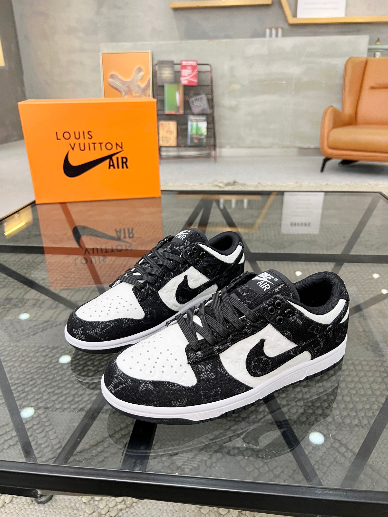 Air Force Collaboration] Louis Vuitton x Nike Air