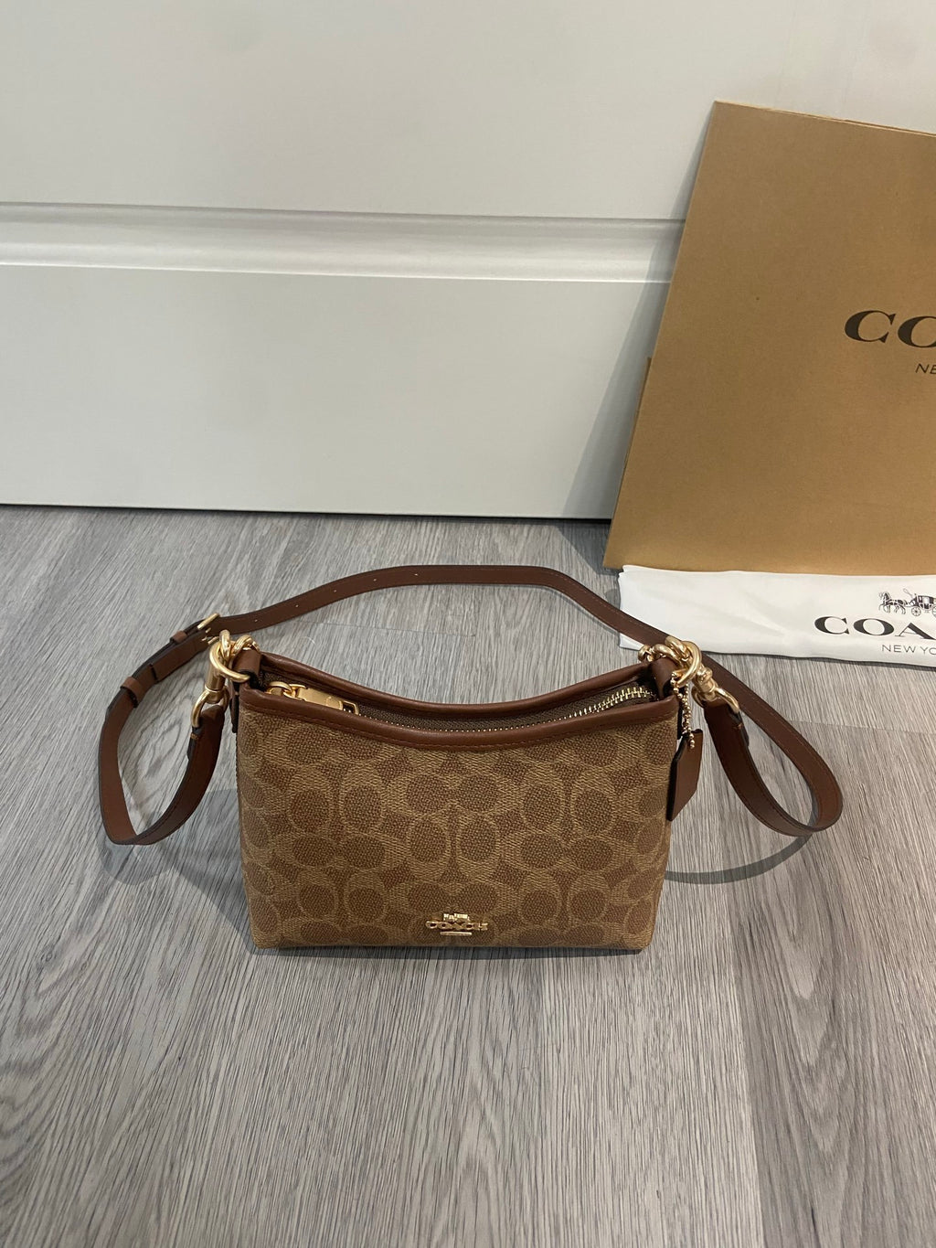 Le sac hobo Mini Laurel de Coach