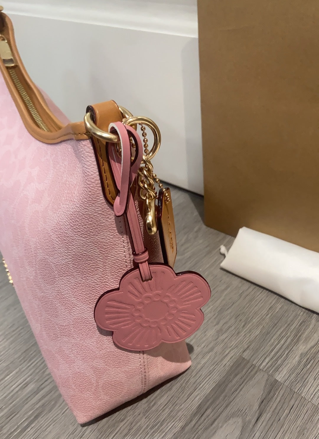 Découvrez le sac Hobo Coach CEL129,