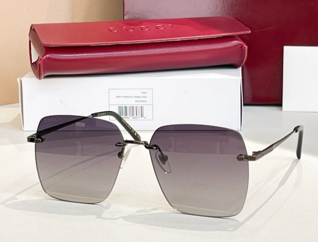 Lunettes de soleil Gucci Oversize Square Rimless Signature