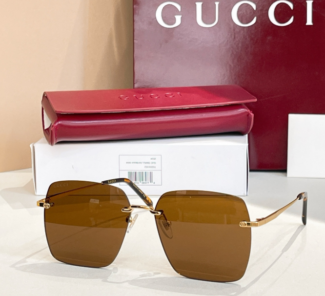 Lunettes de soleil Gucci Oversize Square Rimless Signature