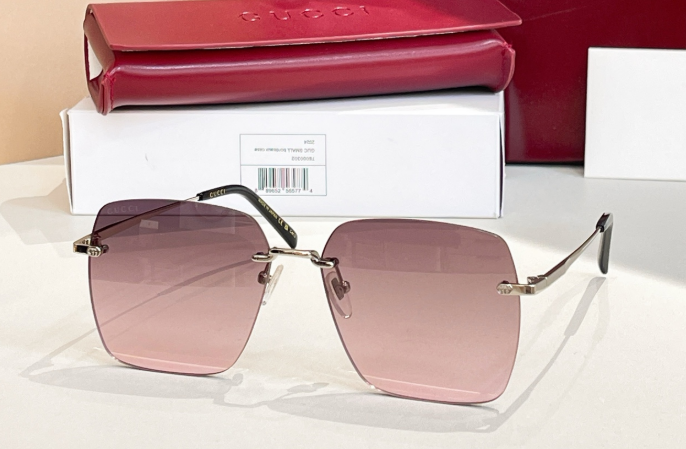 Lunettes de soleil Gucci Oversize Square Rimless Signature