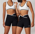 Ensemble Alo Yoga Contour Biker Set
