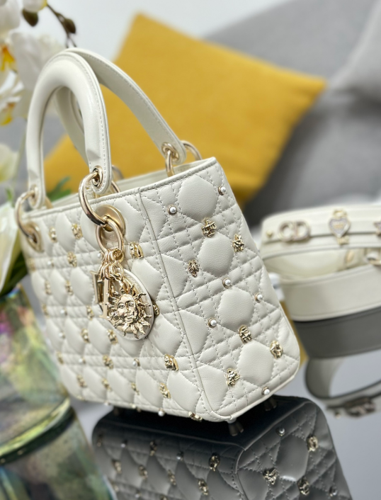 Lady Dior  Étoilé – Édition Soleil Doré