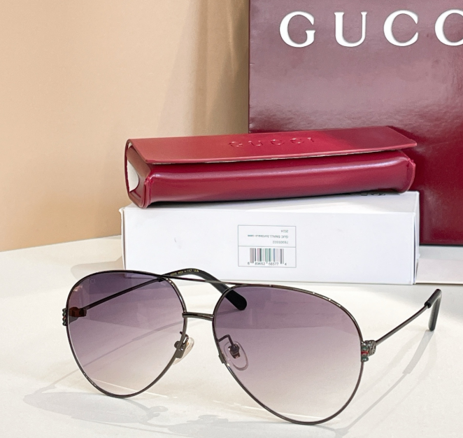 Lunettes de soleil Gucci Aviator Signature Métal