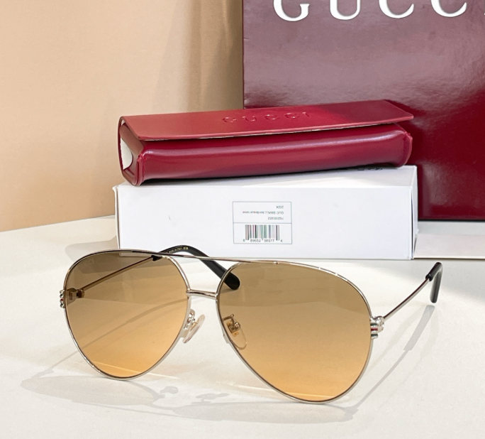 Lunettes de soleil Gucci Aviator Signature Métal