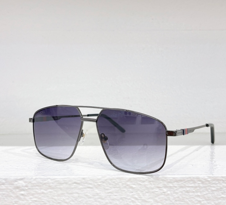Lunettes de soleil Gucci Rectangulaire GG Monogram Signature
