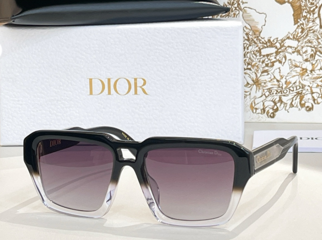 Dior – Lunettes de soleil Rectangular Bold Signature