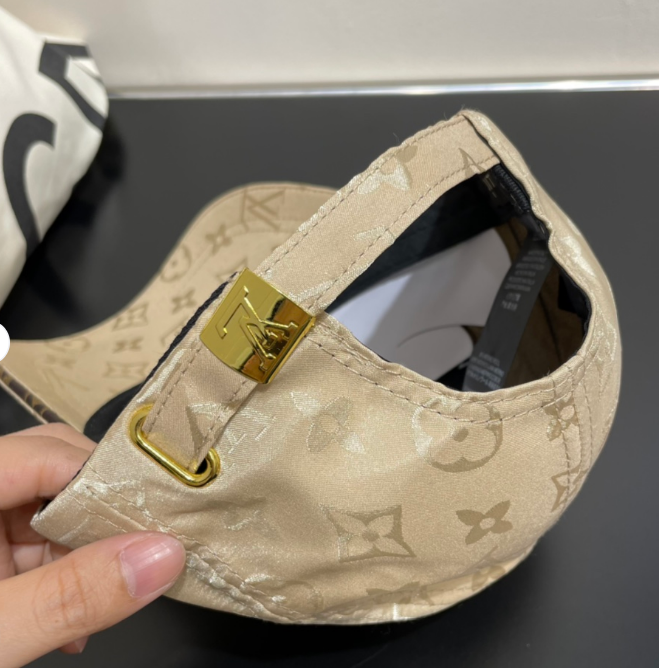 Louis Vuitton – Casquette Monogram Jacquard Lock
