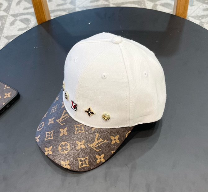 Louis Vuitton – Casquette Monogram Patch Essential