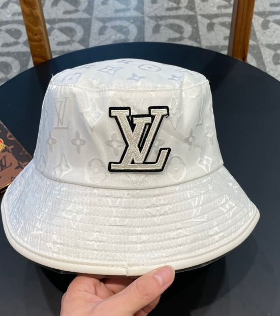 Louis Vuitton – Bob Monogram Patch