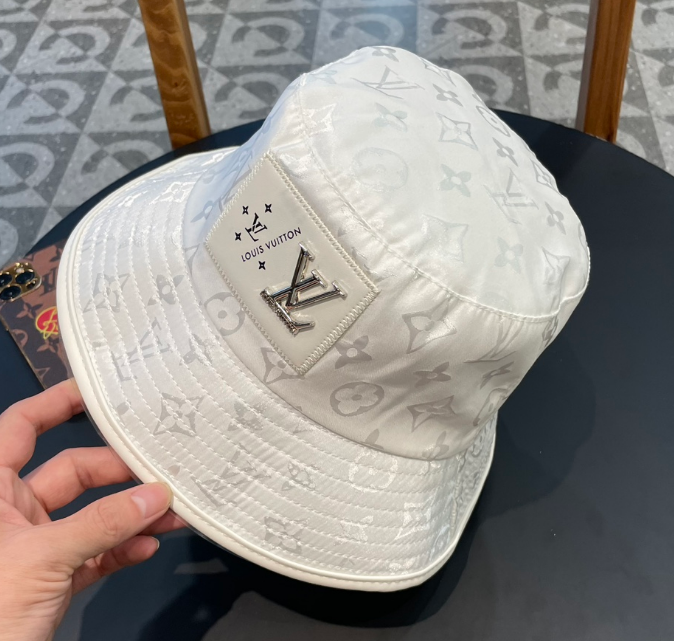 Louis Vuitton – Bob Monogram Patch