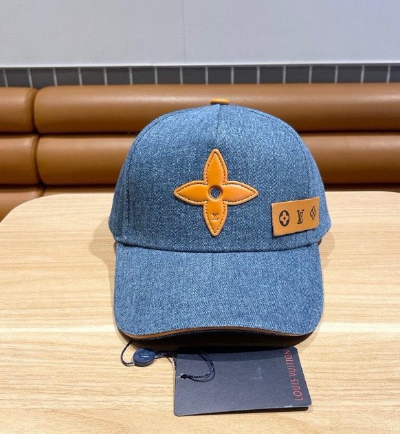 Louis Vuitton – Casquette Monogram Patch Denim