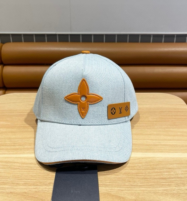 Louis Vuitton – Casquette Monogram Patch Denim