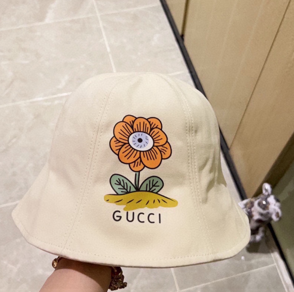Gucci – Bob Floral Signature