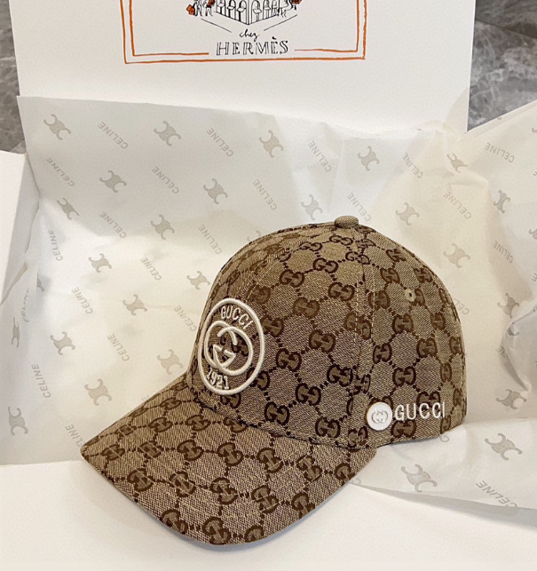 Gucci – Casquette GG Canvas Badge