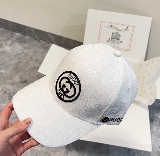 Gucci – Casquette GG Canvas Badge