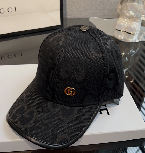 Gucci – Casquette GG Jumbo Canvas