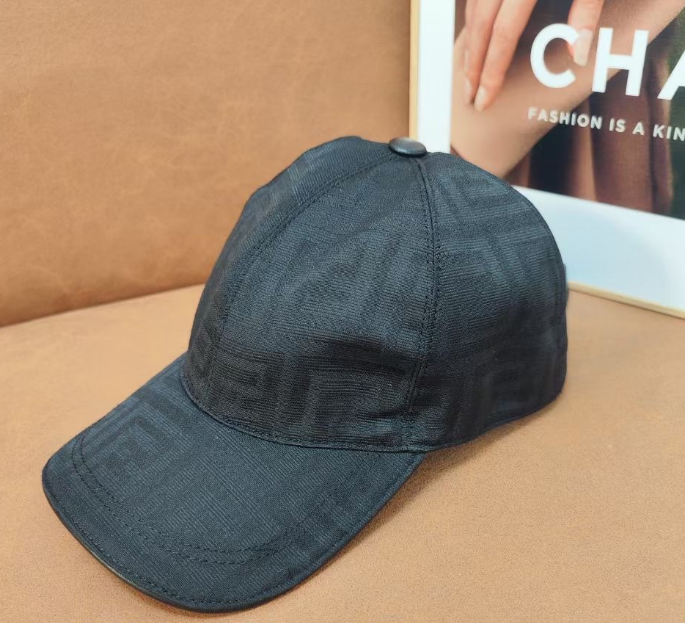 Fendi – Casquette FF Monogram Essential