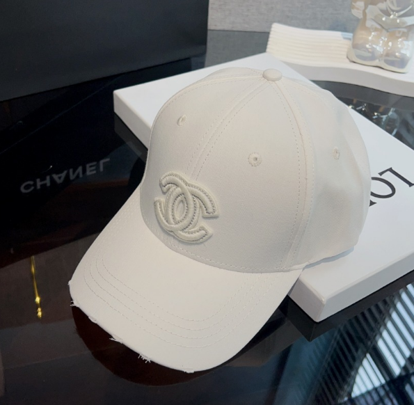 Chanel – Casquette CC Logo Signature