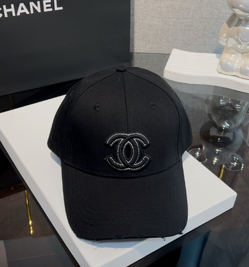 Chanel – Casquette CC Logo Signature