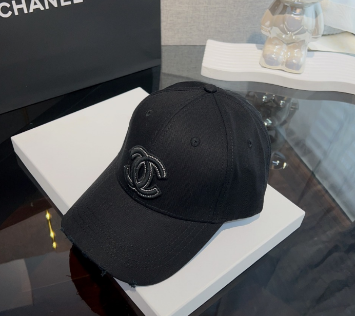 Chanel – Casquette CC Logo Signature