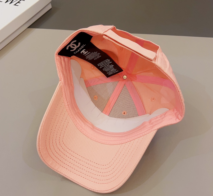 Chanel – Casquette CC Brodée Essential