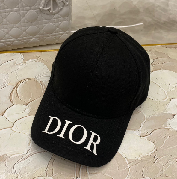 Dior – Casquette Logo Signature