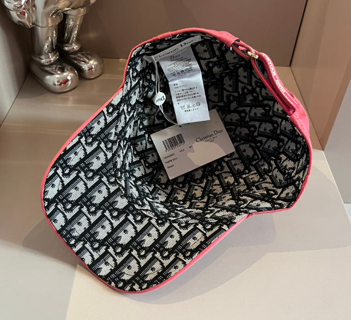 Dior – Casquette Bee Embroidery Signature