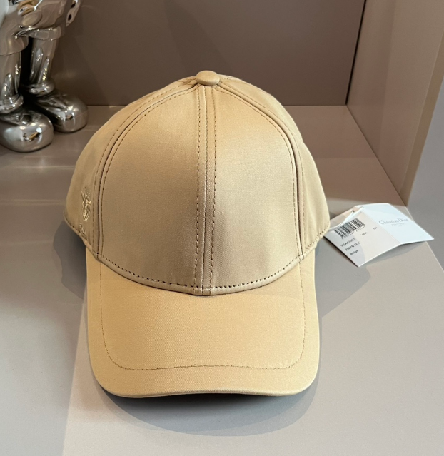 Dior – Casquette Bee Embroidery Signature