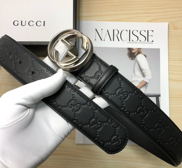 Ceinture Gucci Double G Signature Embossée