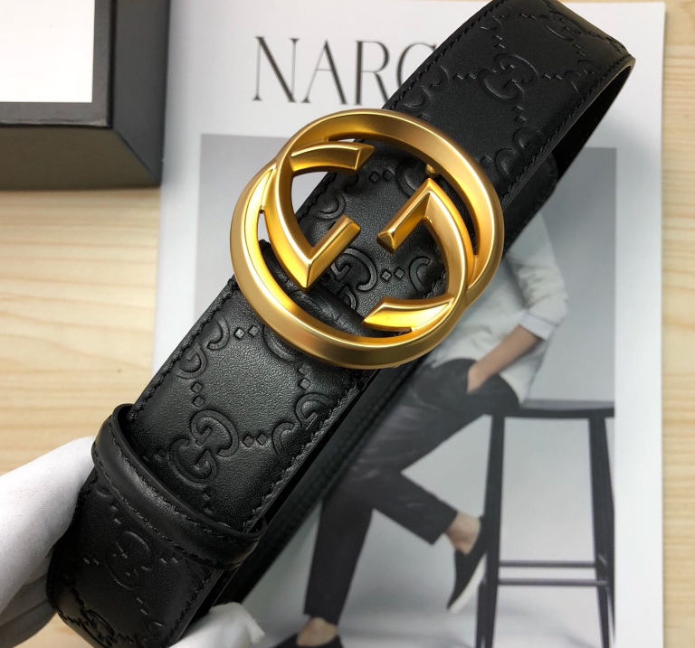 Ceinture Gucci Double G Signature Embossée