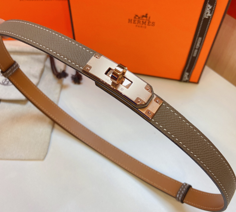 Ceinture Hermès Plaque Fermoir Signature Cuir Grainé Réversible