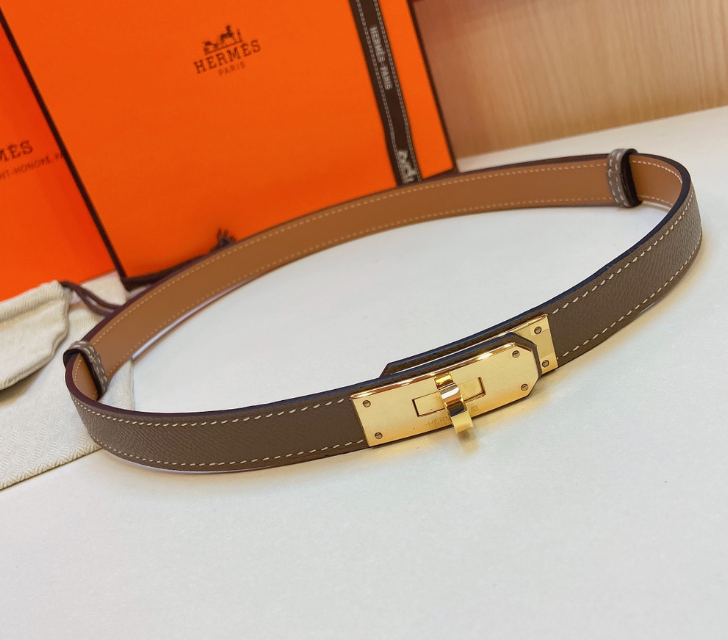 Ceinture Hermès Plaque Fermoir Signature Cuir Grainé Réversible