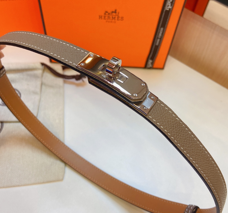 Ceinture Hermès Plaque Fermoir Signature Cuir Grainé Réversible