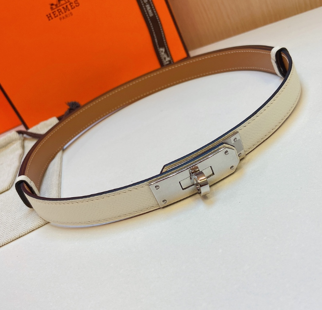 Ceinture Hermès Plaque Fermoir Signature Cuir Grainé Réversible