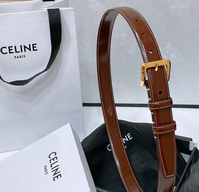 Ceinture Celine Classique Cuir Lisse Boucle Dorée