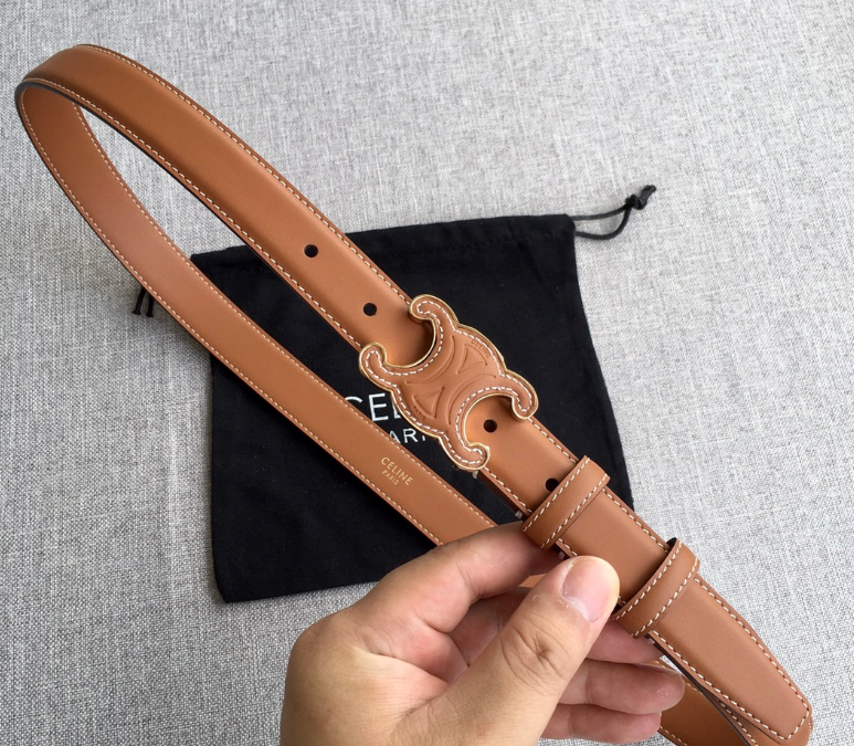Ceinture Celine Triomphe Cuir Lisse Boucle Signature