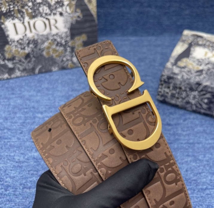 Ceinture Dior CD Embossé Boucle Double Signature