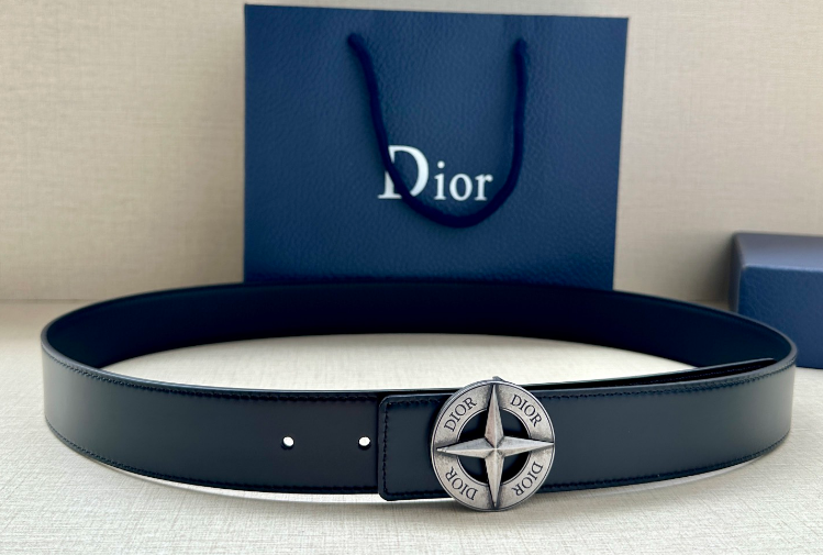 Ceinture Dior Oblique Boucle Médaillon Signature