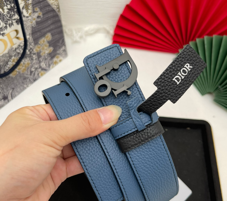 Ceinture Dior CD Cuir Grainé Boucle Moderne