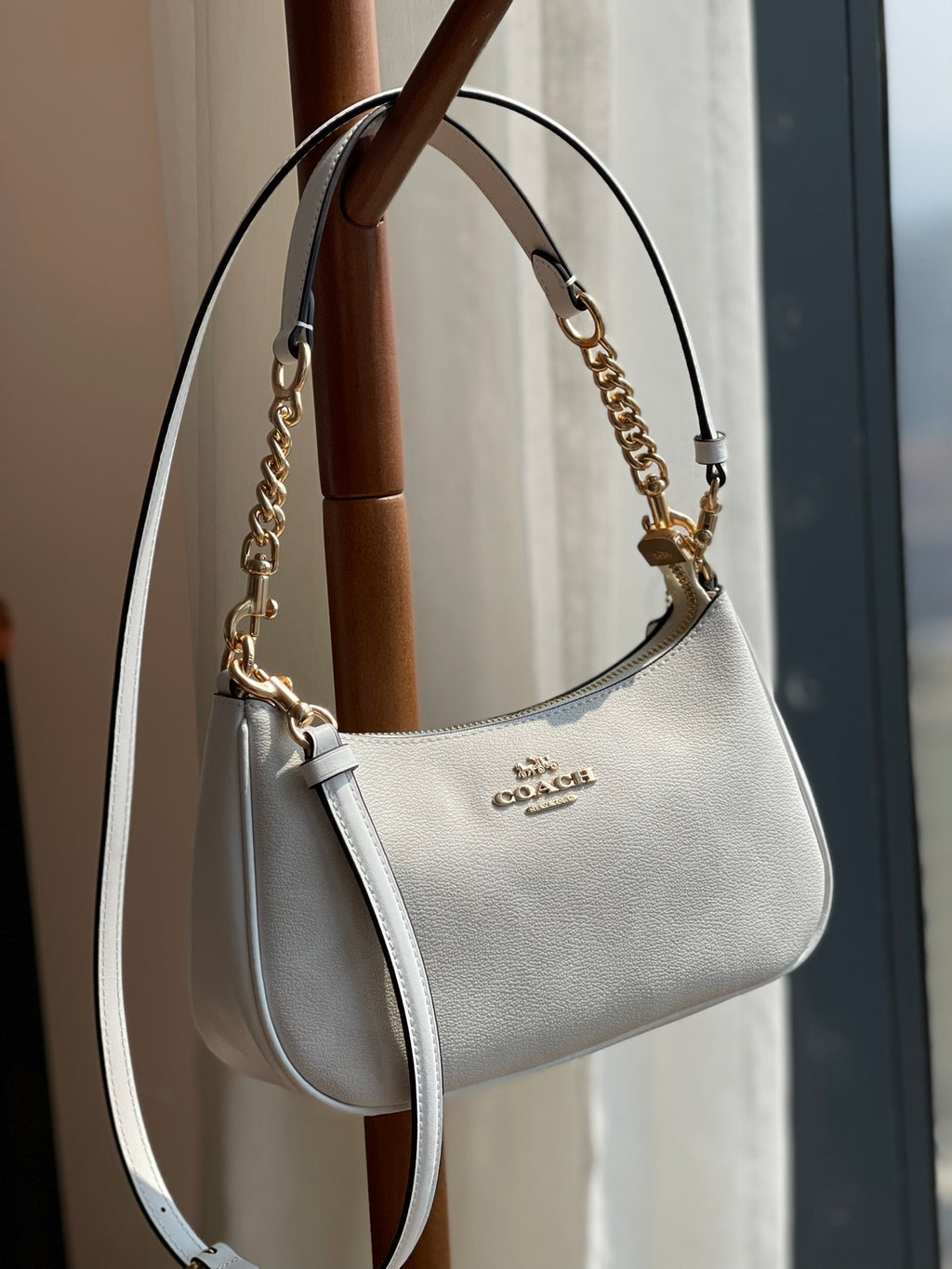 Coach Teri Shoulder Bag M