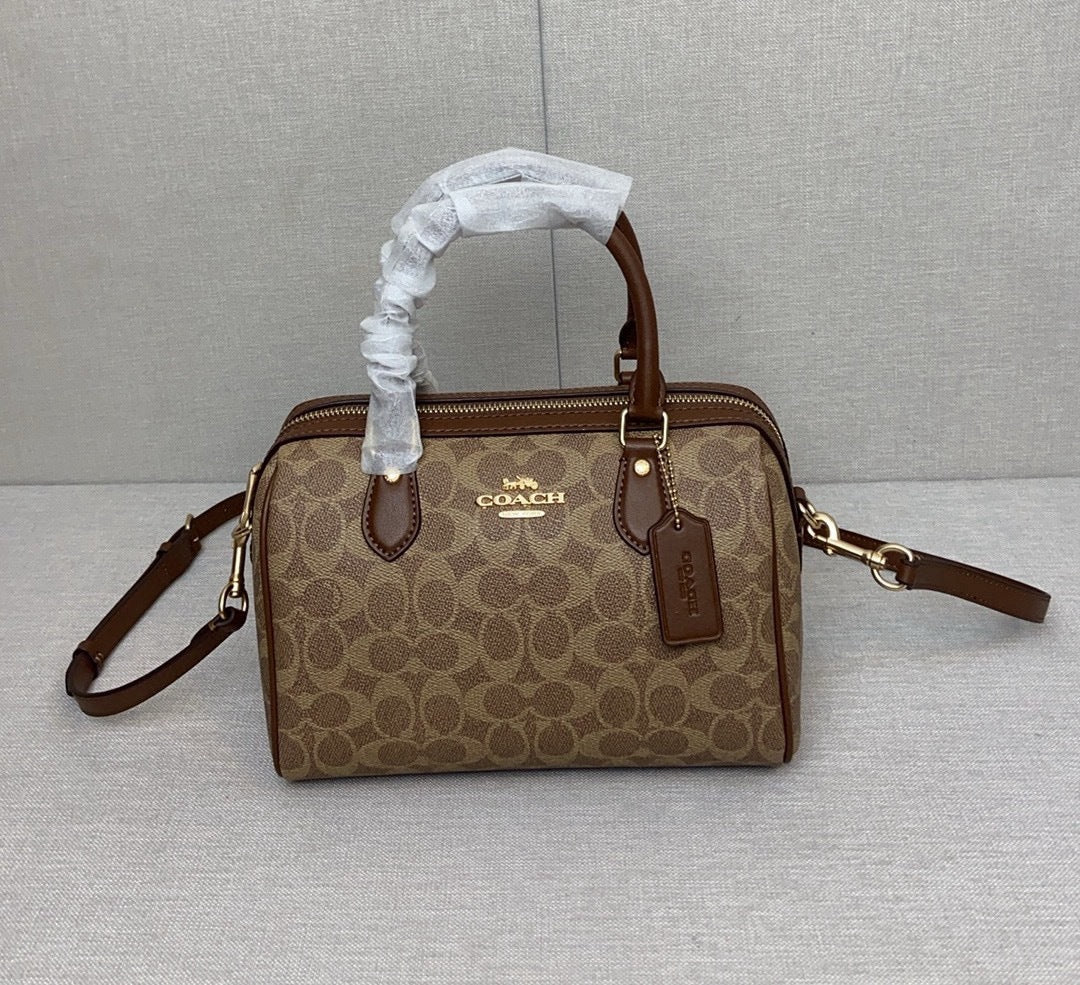 le sac seau Boston Rowan de Coach,