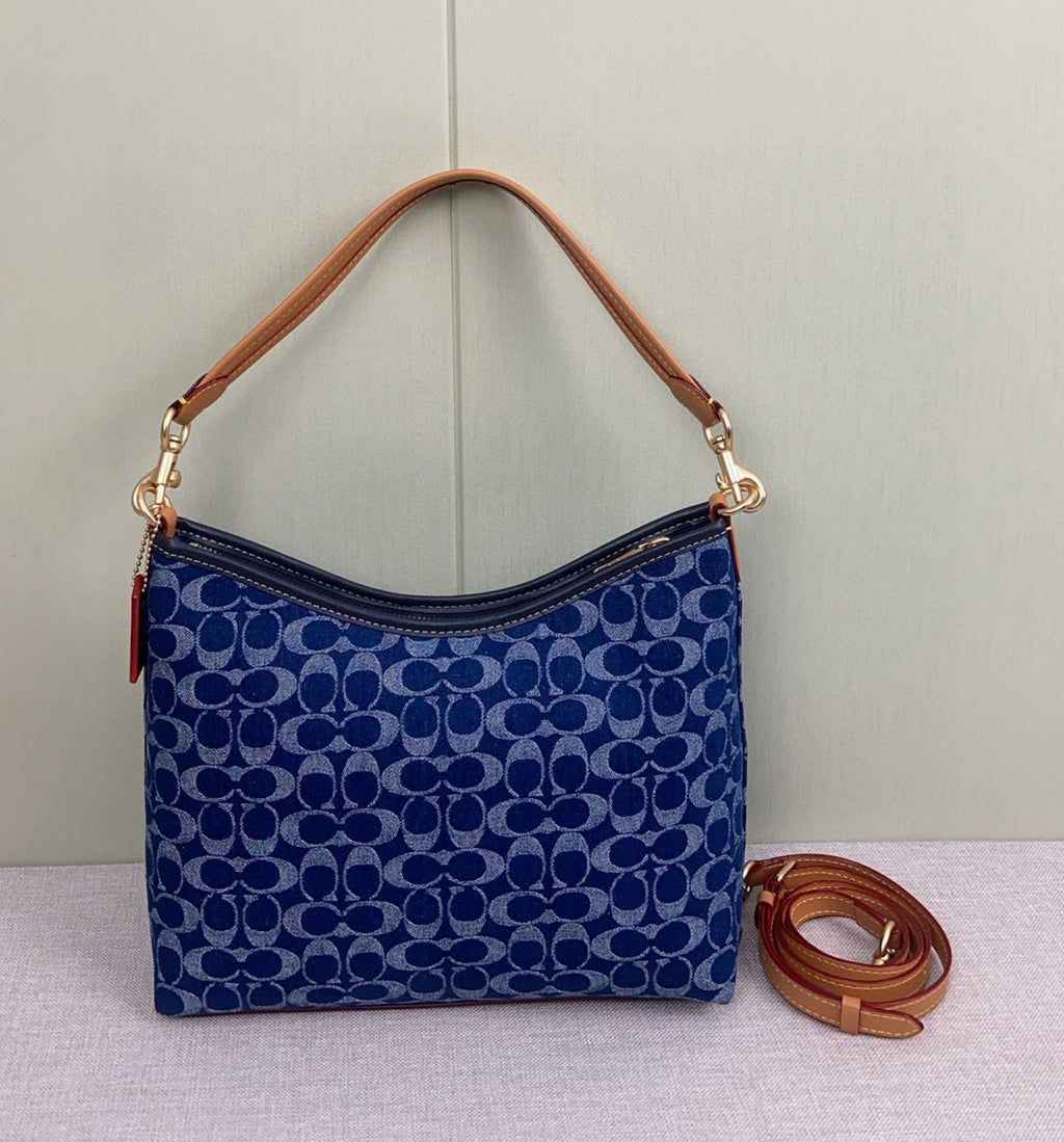 sac hobo en denim Coach